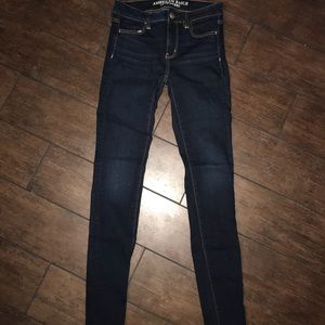 Dark wash American Eagle Jeans size 4 Long